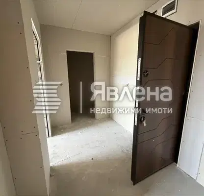 Снимка 5 — Двустаен апартамент в с. Казичене