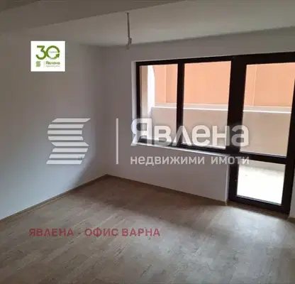 Снимка 3 — Двустаен апартамент в Добрич, с. Кранево
