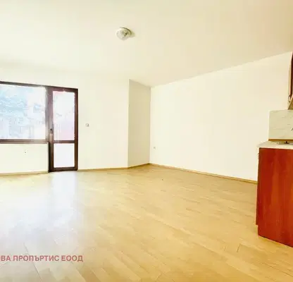 Photo 5 — 2-bedroom apartment in област София, Madjare