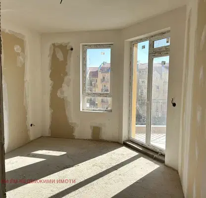Photo 2 — 2-bedroom apartment in Sofia, Novi Han
