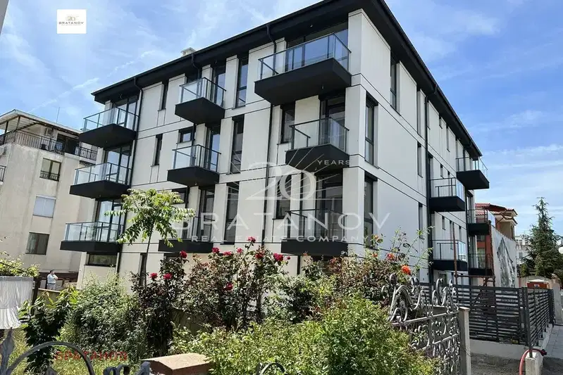 4-bedroom apartment in Burgas, Ravda