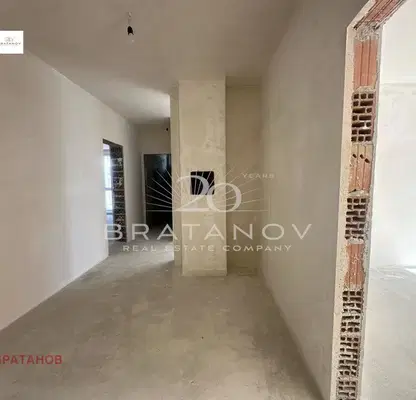 Photo 4 — 4-bedroom apartment in Burgas, Ravda