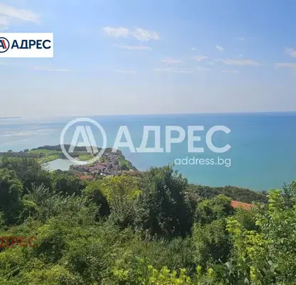 Снимка 3 — Едностаен апартамент в с. Топола с тераса в затворен комплекс
