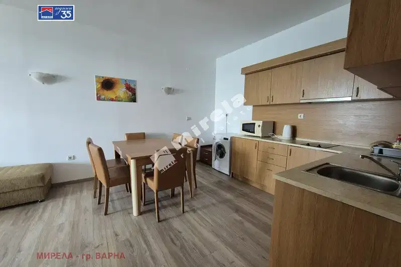 2-bedroom apartment in Dobrich, Topola