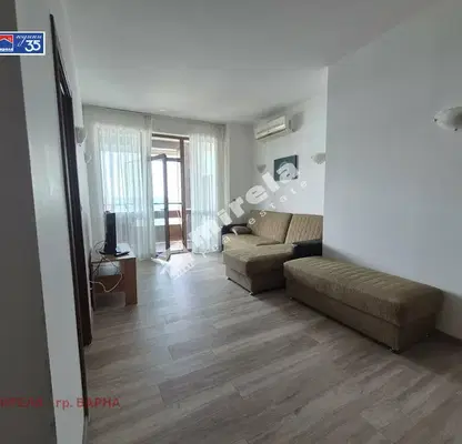 Photo 2 — 2-bedroom apartment in Dobrich, Topola