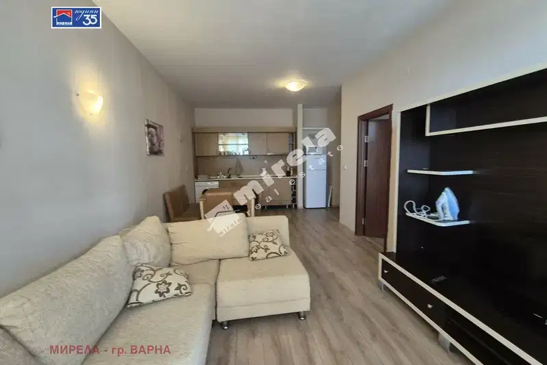 2-bedroom apartment in Dobrich, Topola