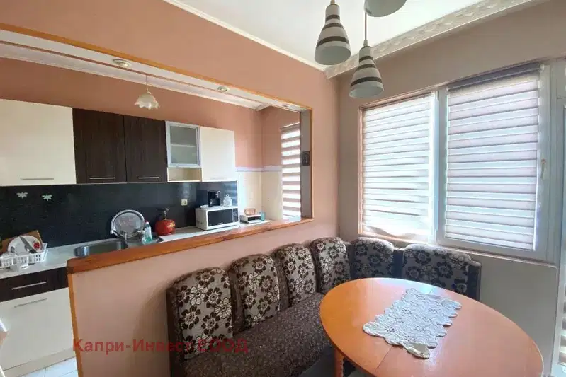 4-bedroom apartment in Dobrich, Shabla
