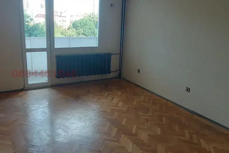 Двустаен апартамент с две тераси в Шумен, Болницата
