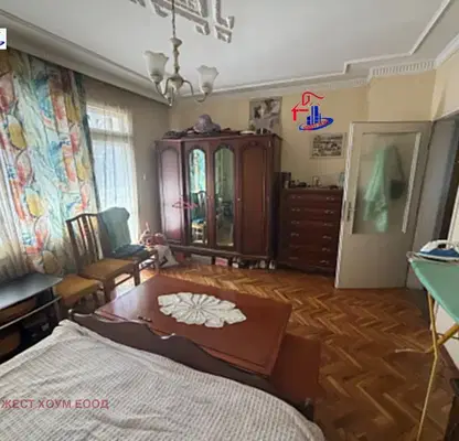 Снимка 4 — Тристаен апартамент в центъра на Шумен с тераса