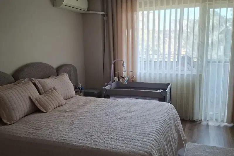4-bedroom apartment in Shumen, Centyr