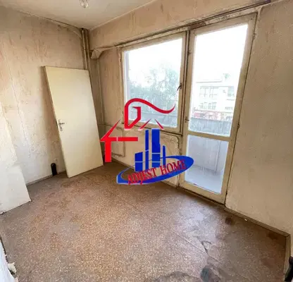 Photo 2 — 4-bedroom apartment in Shumen, Everest