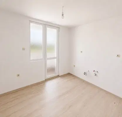 Photo 5 — 3-bedroom apartment in Shumen, Trakiya
