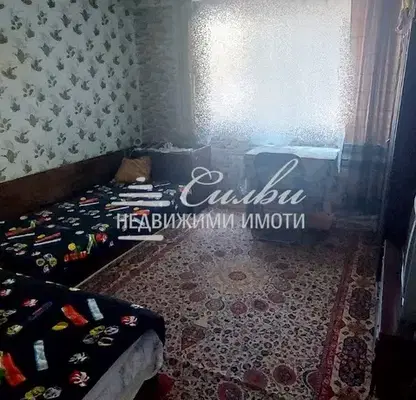 Снимка 5 — Тристаен апартамент с две тераси в кв. Тракия, Шумен