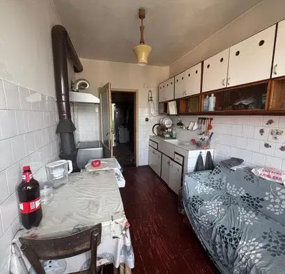 Photo 2 — 4-bedroom apartment in Shumen, Voenno Uchilishte