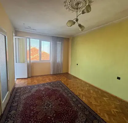 Photo 5 — 4-bedroom apartment in Shumen, Voenno Uchilishte