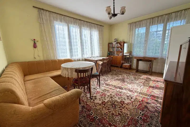 4-bedroom apartment in Silistra, Centyr