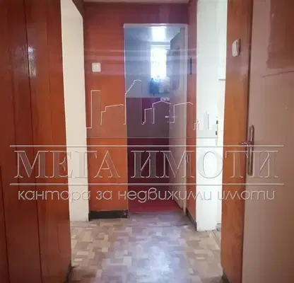 Photo 3 — 3-bedroom apartment in Sliven, Centyr