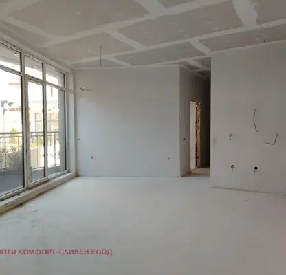 Photo 3 — 3-bedroom apartment in Sliven, Centyr