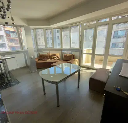 Photo 3 — Two-room apartment with garage in Banishora, Sofia