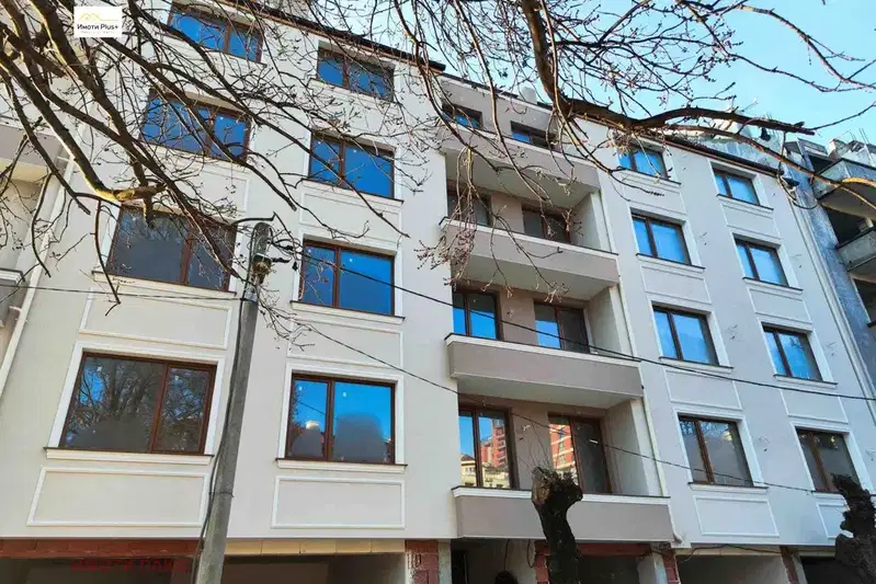 Two-room apartment with east aspect in Banishora, Sofia
