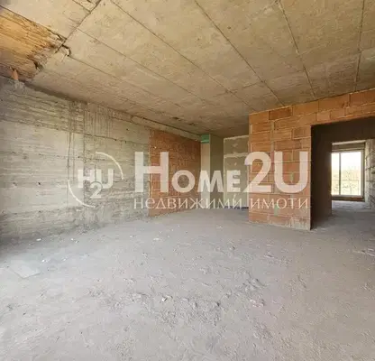 Снимка 2 — Просторен 3-стаен апартамент с гледка към Витоша в Банишора