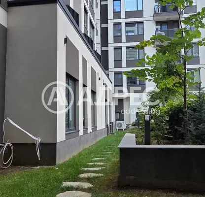 Photo 3 — Three-room apartment with terrace in Banishora, Sofia