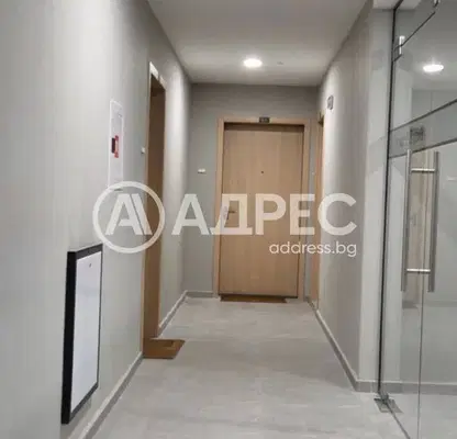 Photo 5 — Three-room apartment with terrace in Banishora, Sofia