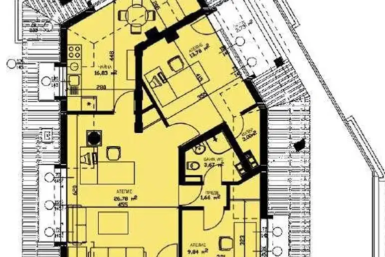 Четиристаен апартамент в Банишора с тераса и паркинг