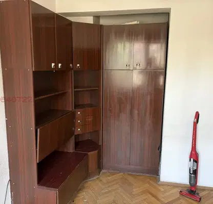 Снимка 4 — Двустаен апартамент с южно изложение в Банишора, София
