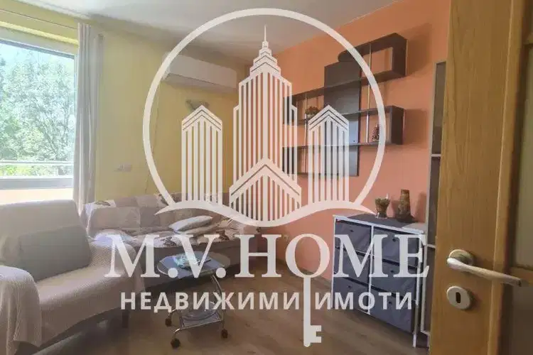 Two-room apartment in Banishora with elevator and convenient location