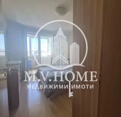 Снимка 5 — Двустаен апартамент в Банишора с асансьор и удобна локация