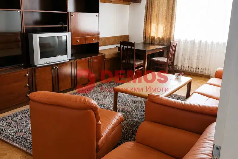 3-bedroom apartment in Sofiya, Banishora