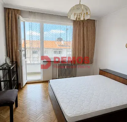 Photo 3 — Spacious 3-room apartment with 2 balconies in Banishora, Sofia