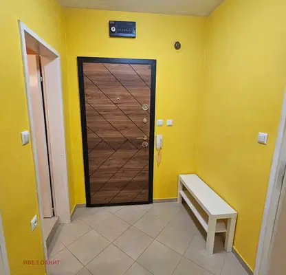 Photo 5 — Two-room apartment with large balcony in Belite Brezi, Sofia