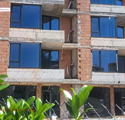 Photo 3 — 3-bedroom apartment in Sofiya, Borovo