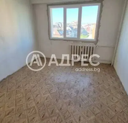 Photo 3 — Three-room apartment with Vitosha view in Borovo, Sofia