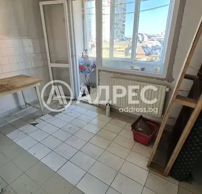 Photo 4 — Three-room apartment with Vitosha view in Borovo, Sofia