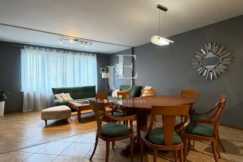 3-bedroom apartment in Sofiya, Borovo