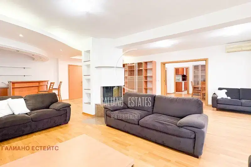 Spacious 4-room apartment in Borovo with terrace and three balconies