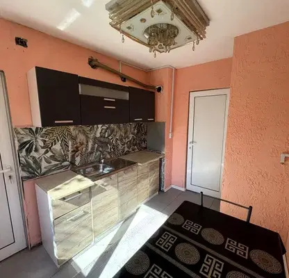 Photo 3 — Three-room apartment in Botunets with terrace on second floor