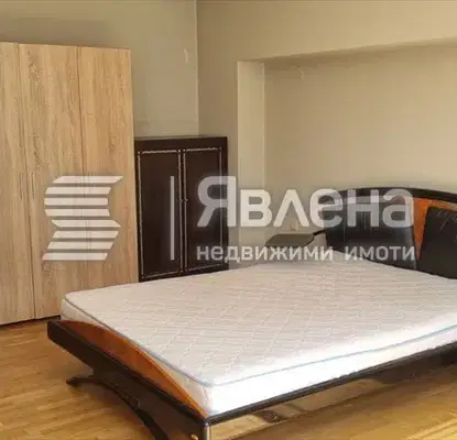 Снимка 4 — Просторен 3-стаен апартамент в Бояна с тераса и паркинг