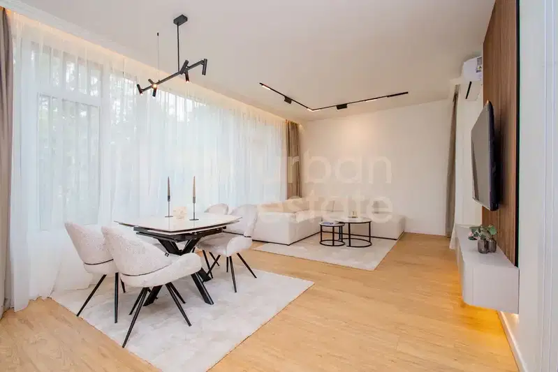 Three-room apartment in Boyana with modern furnishings and security