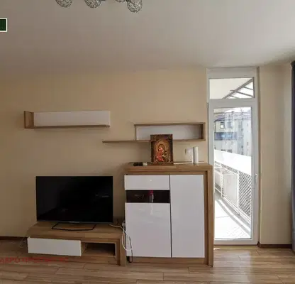 Photo 5 — Two-room apartment in Bukston with balcony on 4th floor