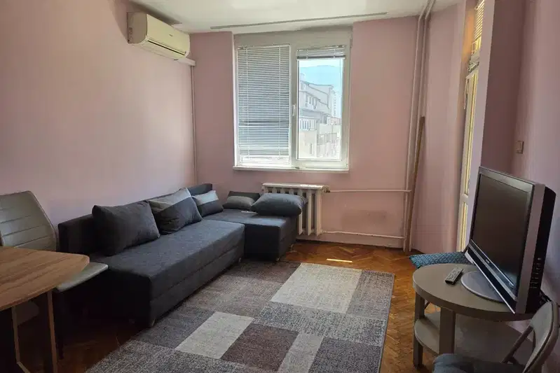 Two-room apartment with terrace and Vitosha view in Bukston