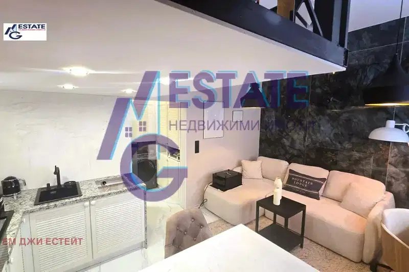 Едностаен апартамент 36 кв.м в Център, ул. Поп Богомил