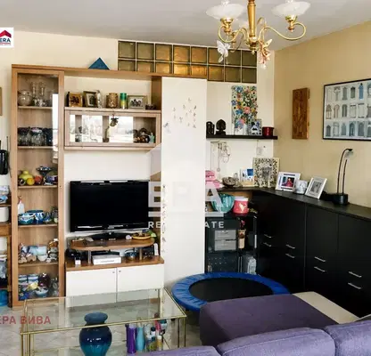 Photo 4 — Spacious 2-room apartment in Center with balcony