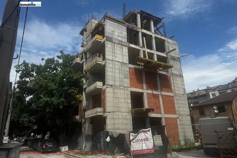 Two-room apartment in Center, Sofia with parking space