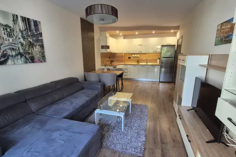 Two-room apartment with east aspect in Center, Sofia