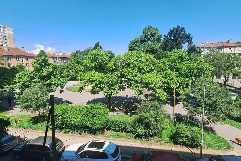 3-bedroom apartment in Sofiya, Centyr