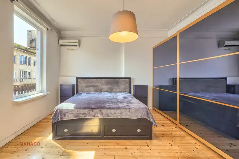 Spacious 3-room apartment in Center, Georgi S. Rakovski St